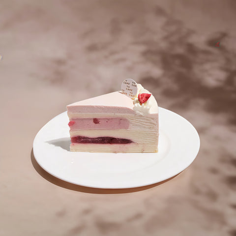 【NEW】Strawberry Yogurt Mille Crepe Cake